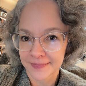 Meet your Posher, Sonya